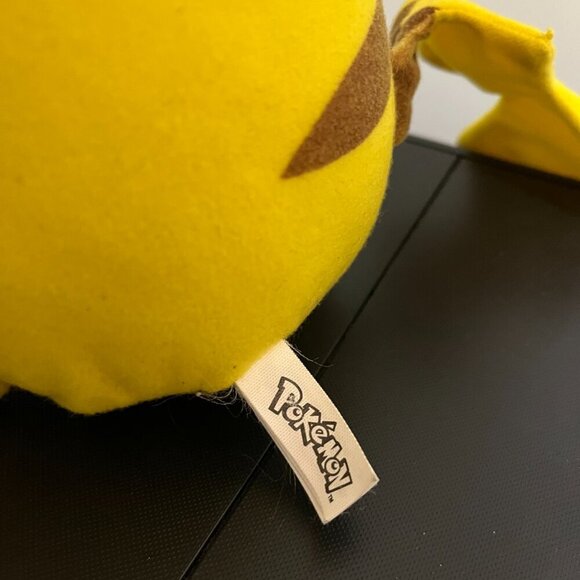 Pokemon Pikachu Plush Red Glitter Cheeks 10" Toy Factory - Picture 3 of 4